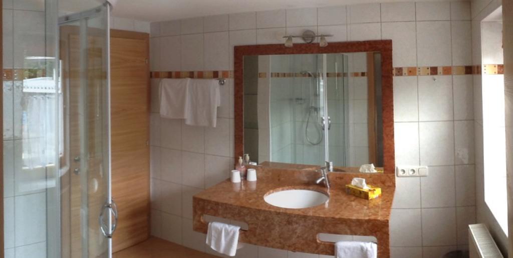 Haus Elise Apartamento Zell am See Quarto foto